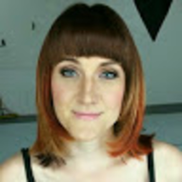 Meet your Posher, Alexandra - Picture 1 of 1